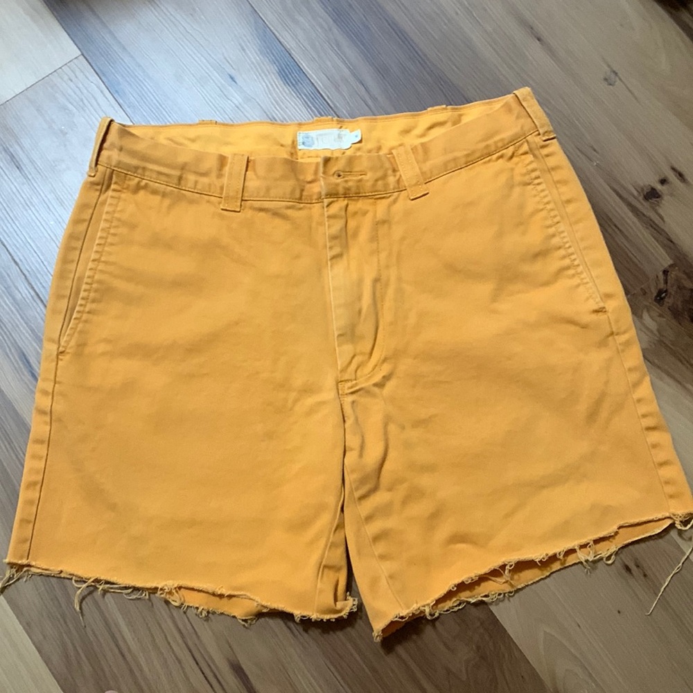 Cute yellow/orangish shorts